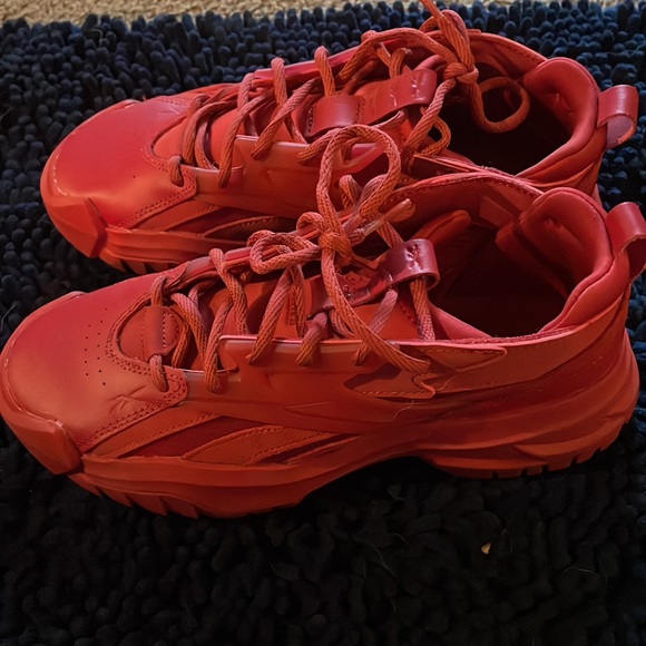 Cardi b Reebok - Picture 2 of 3